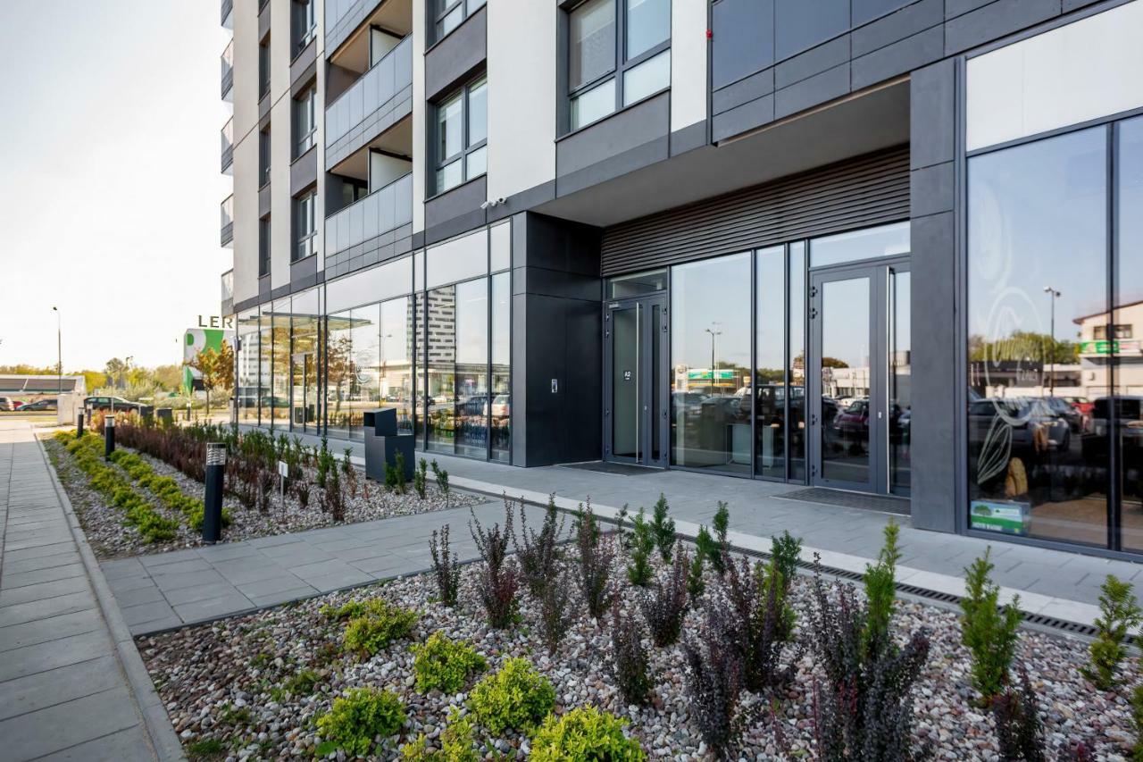 Apartments Aura Sky By Noclegi Renters Warsaw Exterior photo